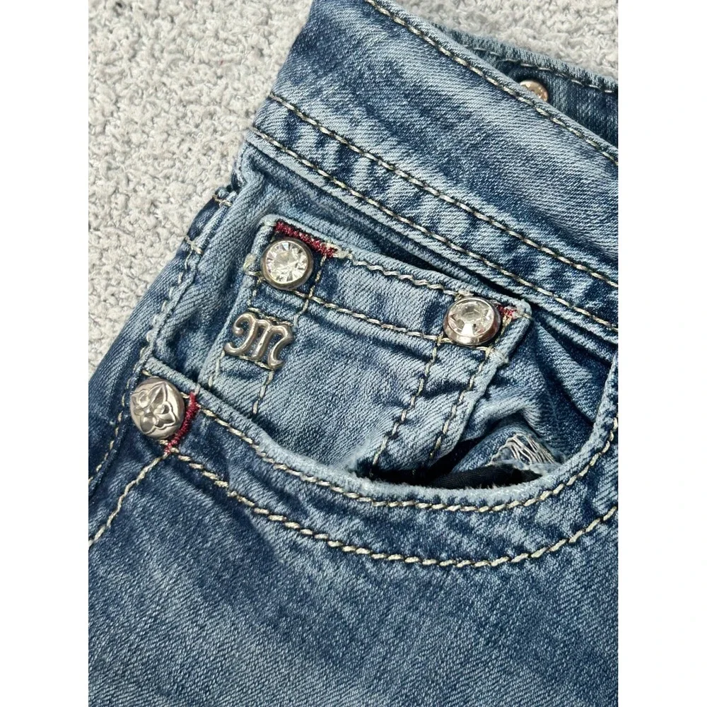 Miss Me Ultra Low Rise Y2K‎ Embroidered Jeans Sz 28 Rhinestone Skinny Western